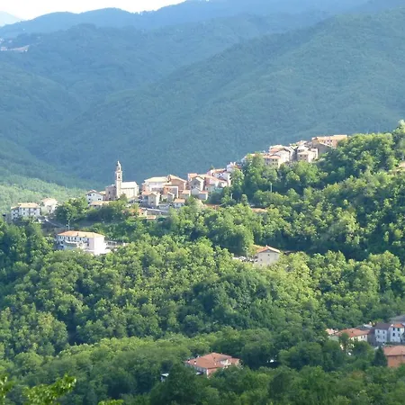 Ultima Casa Liguria * Maissana