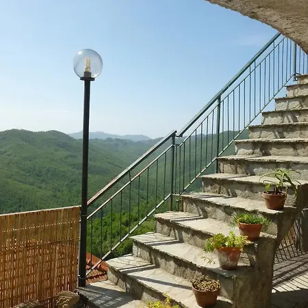 Ultima Casa Liguria Maissana